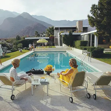 Poolside Gossip - Slim Aarons Collab - 1000 Piece Puzzle