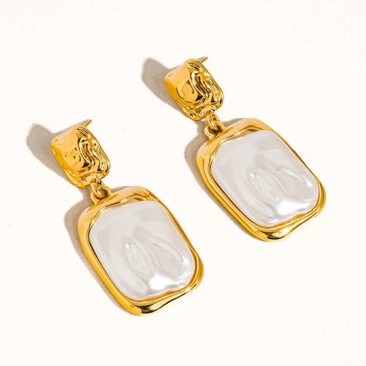 Jacques 18K Gold Non-Tarnish Square Pearl Earring